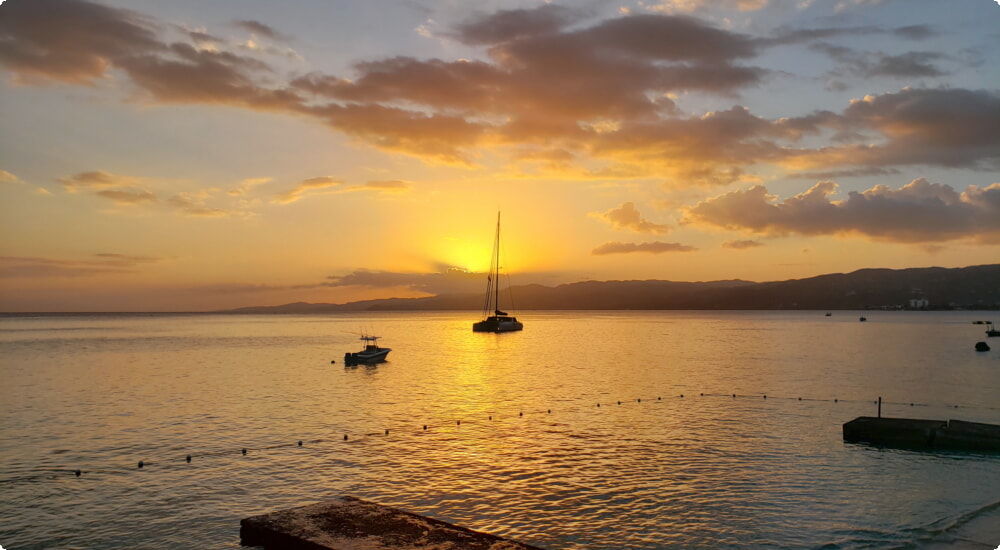 Alquiler de coches en Bahía Montego