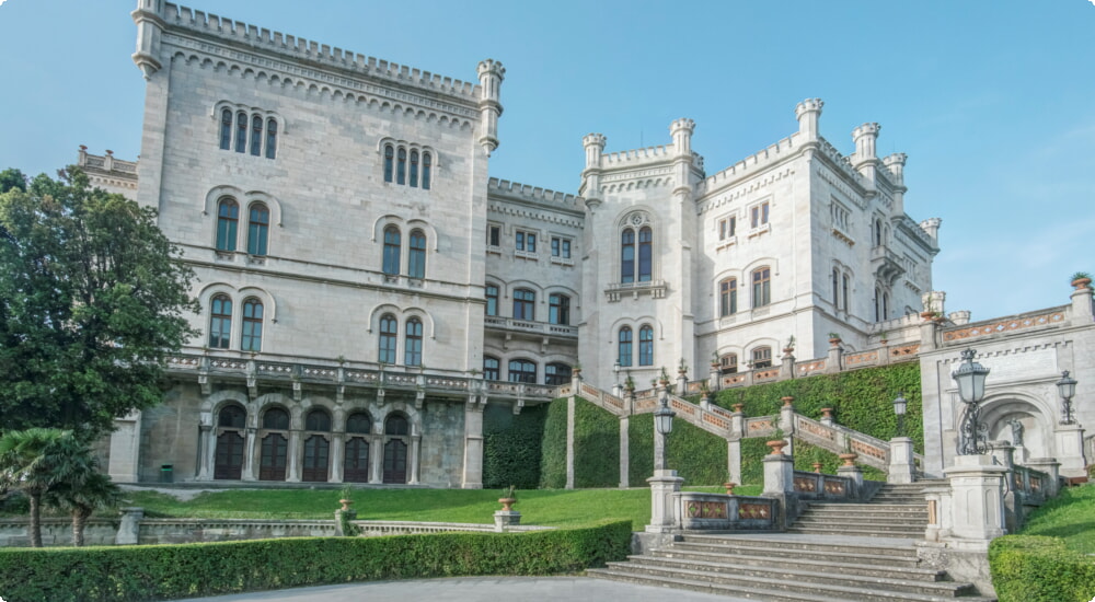 Aluguel de carro em Trieste